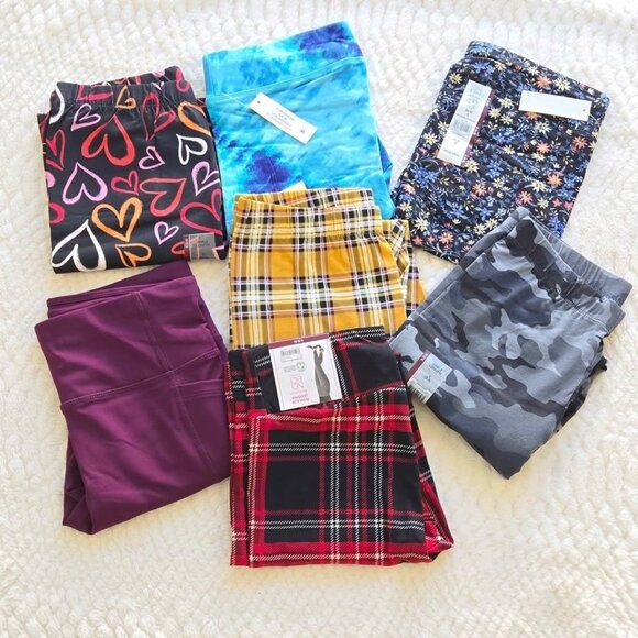 Leggings Bundle Women's Size Small NEW 7 leggings - Picture 1 of 8